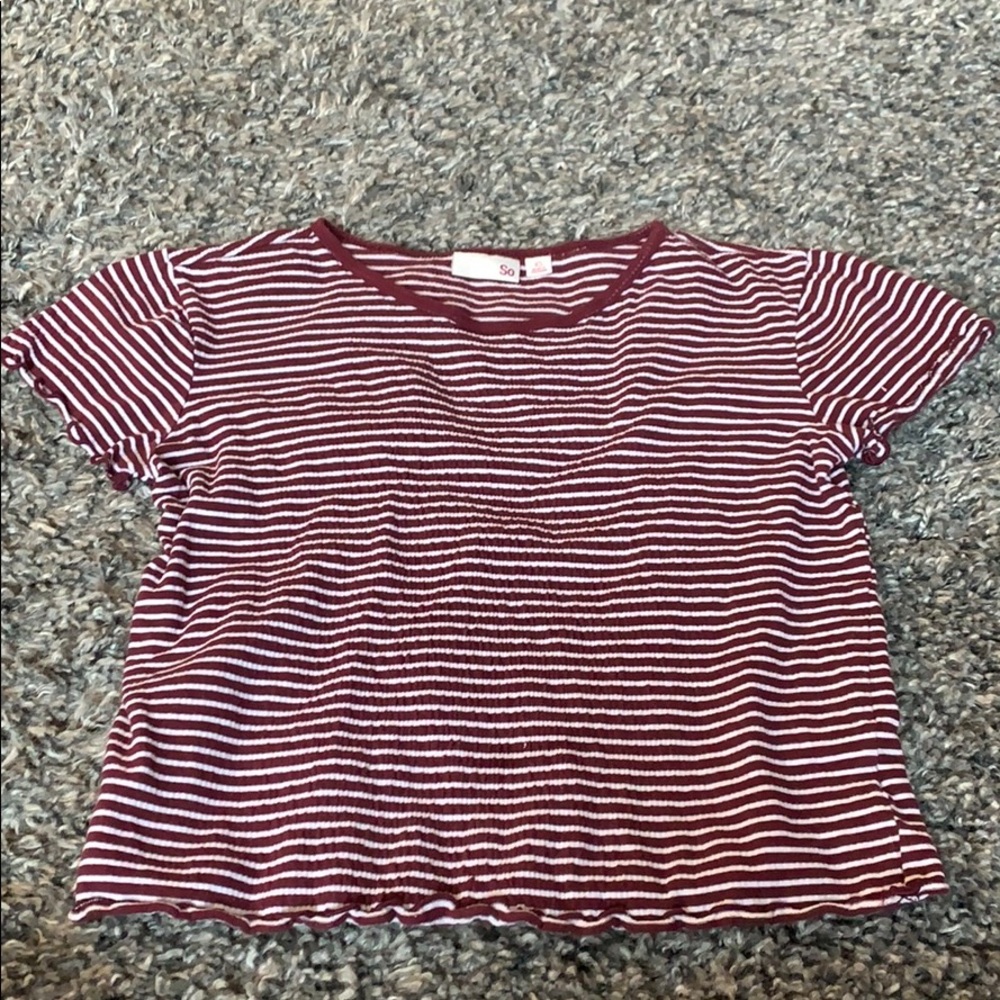 So cropped shirt